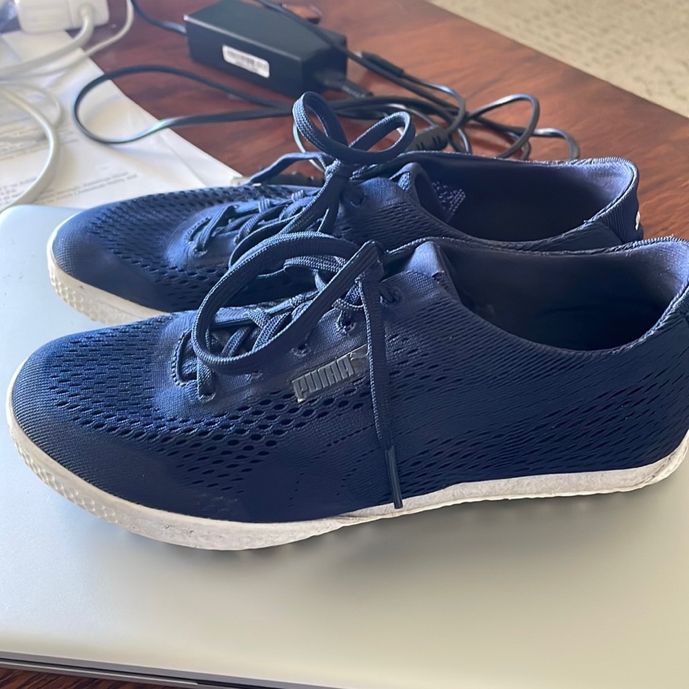 Puma woman’s golf shoes